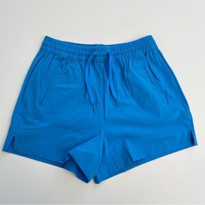*New* Outdoor Voices Doing Things Shorts, Size XXS